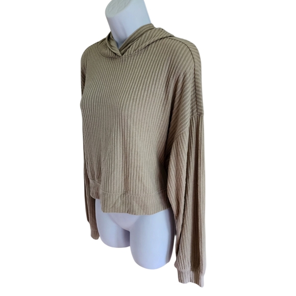 Spiritual Gangster Mila Pullover Cropped Hooded Sweater - Women's - Picture 5 of 11